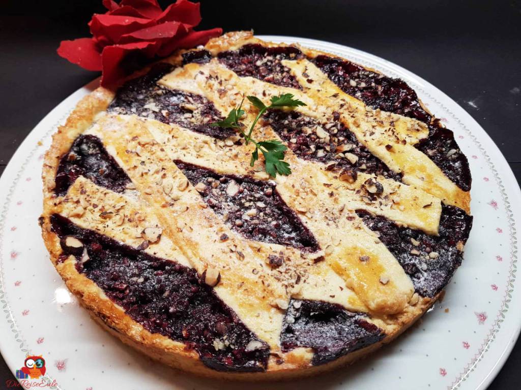 tahmea torte linzer torte